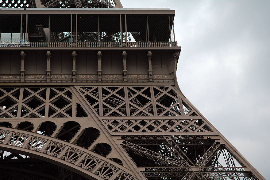 137 Tour Eiffel